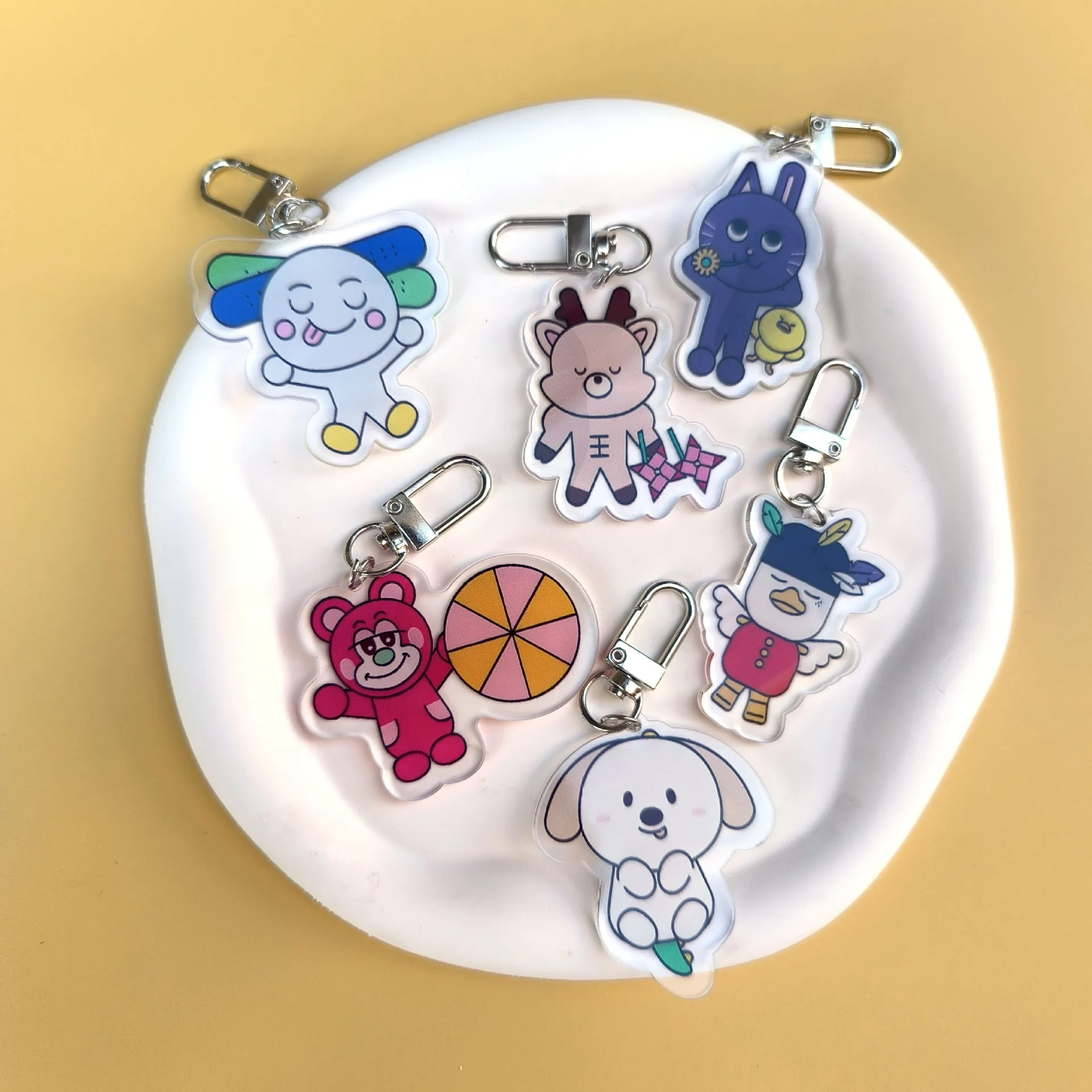 KPOP RIIZE Cartoon Animals Figure Acrylic Key Chains Sohee Shotaro Wonbin Cute Keyring Backpack Key Pendant Fans Birthday Gifts