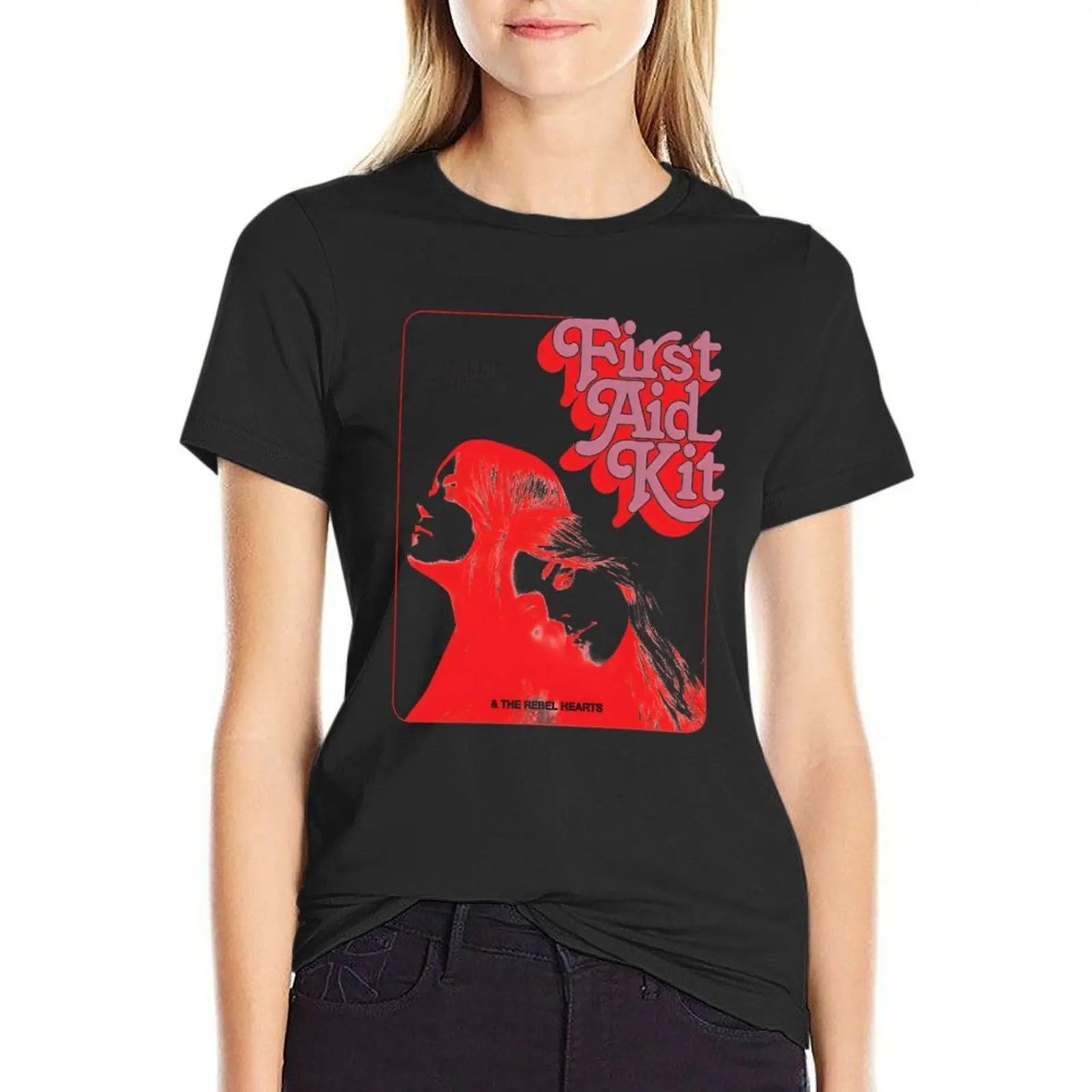 

First aid kit band retro \t T-Shirt heavyweights Short sleeve tee funnys oversized t shirts for Women