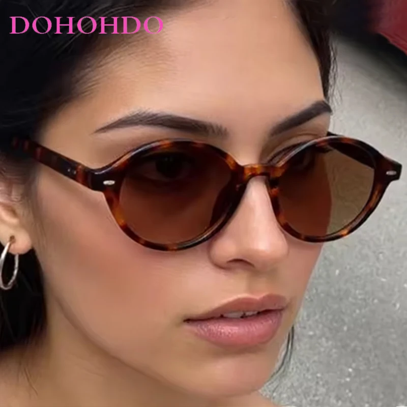 

Vintage Small Oval Frame Rivets Decorate Classic Women Sunglasses Brand Design Men Sunglass Outdoor Drive Fishing Eyewear UV400