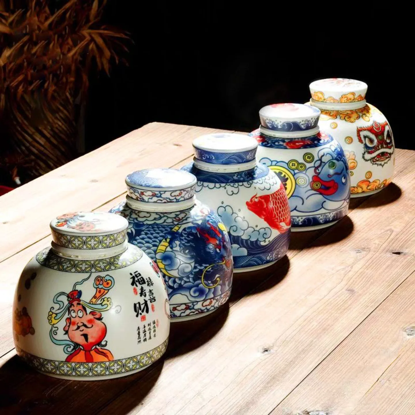 Colorful Painted Blue and White Porcelain Storage Jar Modern Large Capacity Moisture-Proof Sealed Jar with Lid Tea Jar Desktop
