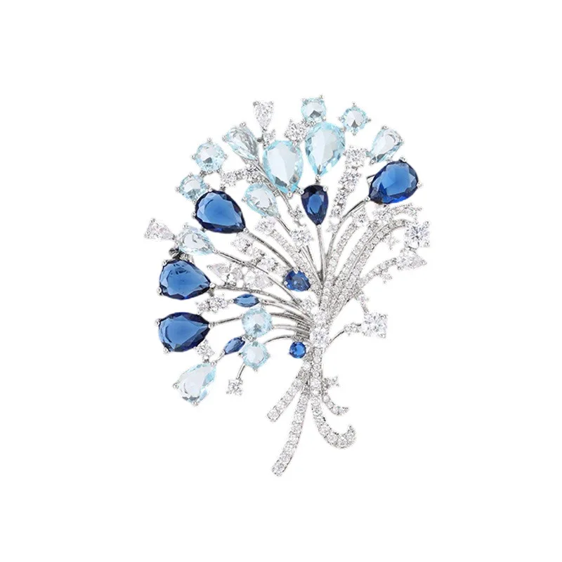 High-end, exquisite and creative bouquets, brooches, niche luxury, versatile suit jackets and fashionable accessories