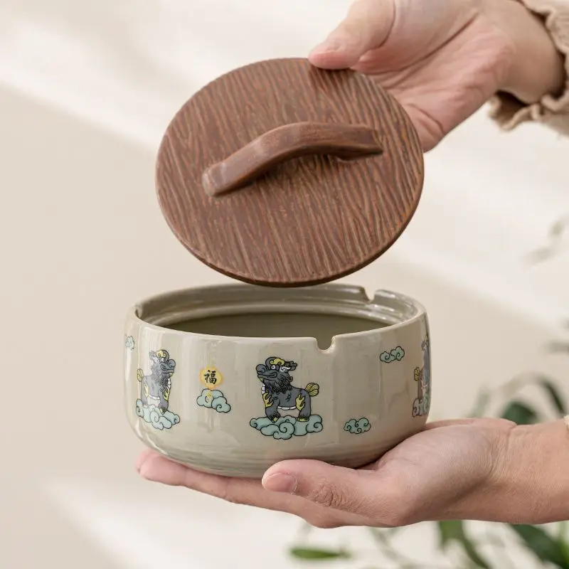 

Kirin Treading Cloud Ceramic Ashtray Creative, Personalized, Trendy Ornament