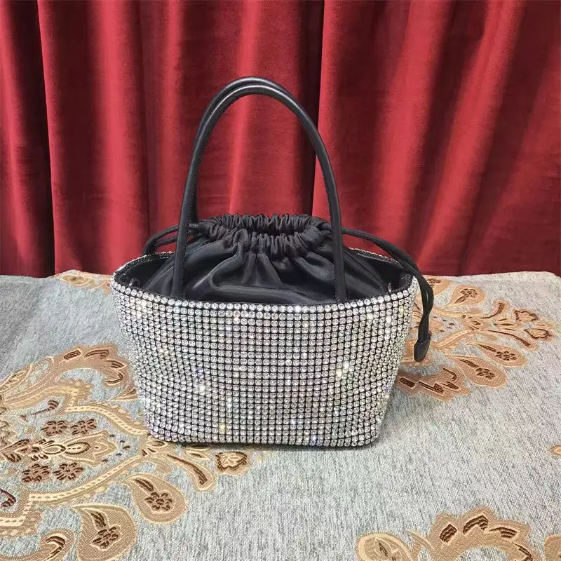 Diamonds Shining Tote Bags Fashion Designer Women Bucket Handbags Luxury Evening Clutch Bag New Party Dinner Shopper Purses 2023