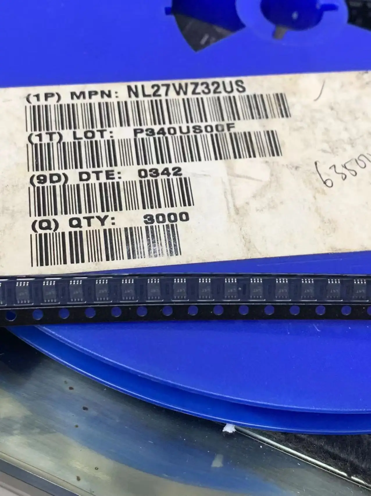 

Оригинальный и точечный инвентарь NL27WZ32US (5 шт.)