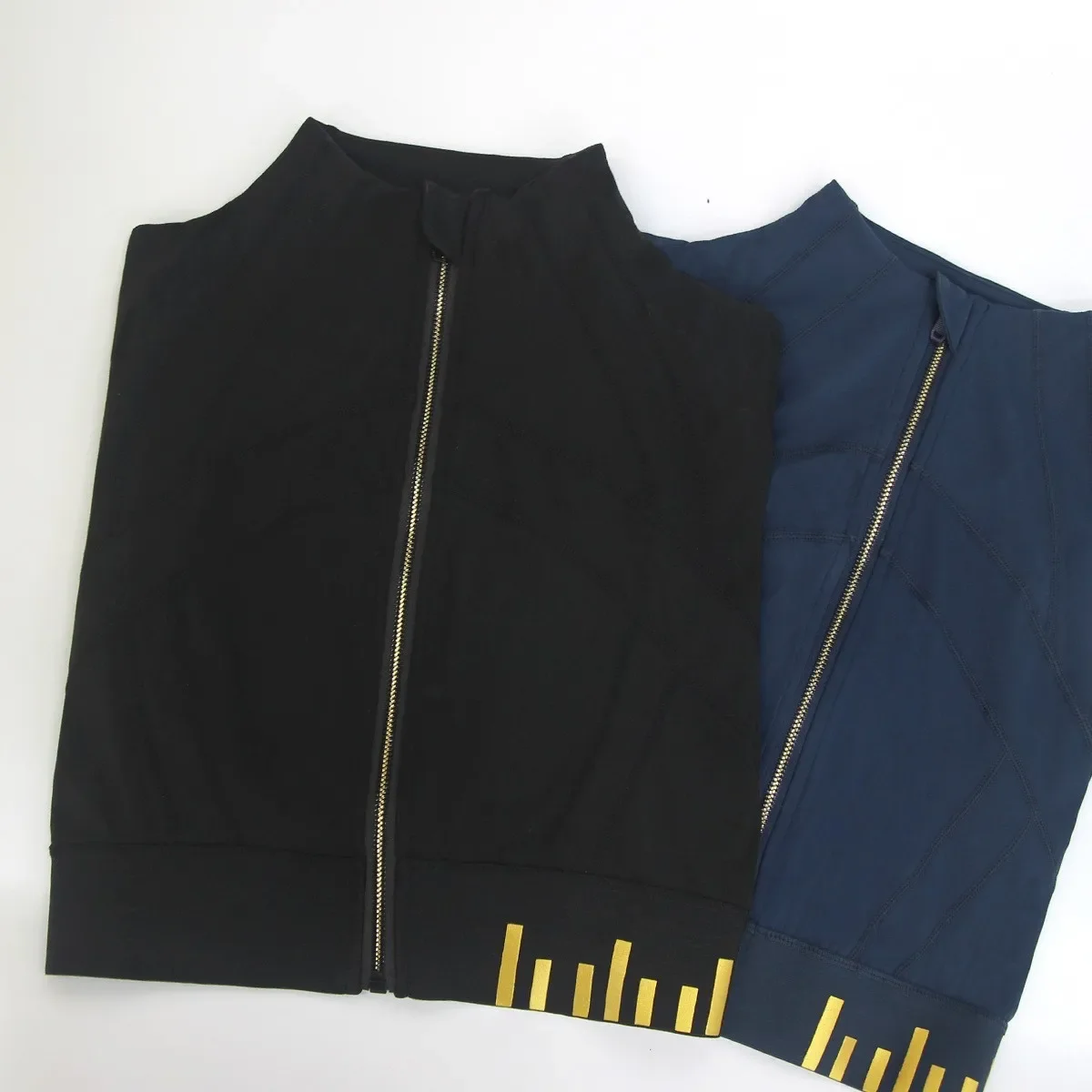 سترة يوجا مقصوصة للنساء من Lemon - معطف رياضي مصقول على الوجهين خفيف الوزن وقابل للتمدد للياقة البدنية والجري وصالة الألعاب الرياضية