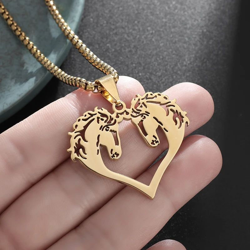 Vintage Punk Horse Necklace Celtic Knot Irish Heart Animal Couple Pendant Good Luck Irish Jewelry Gift
