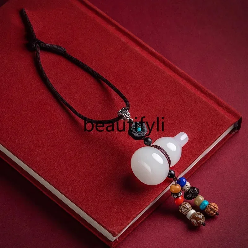 

lt6351 High-quality white jade gourd car pendant, high-end car rearview mirror pendant, Bodhi car pendant