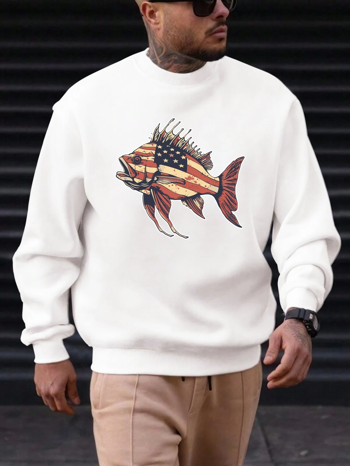 

Men's Crew Neck Sweatshirt American Flag Fish Print Retro Patriotic Outdoor Adventure Heavy Cotton Best Selling Pullover