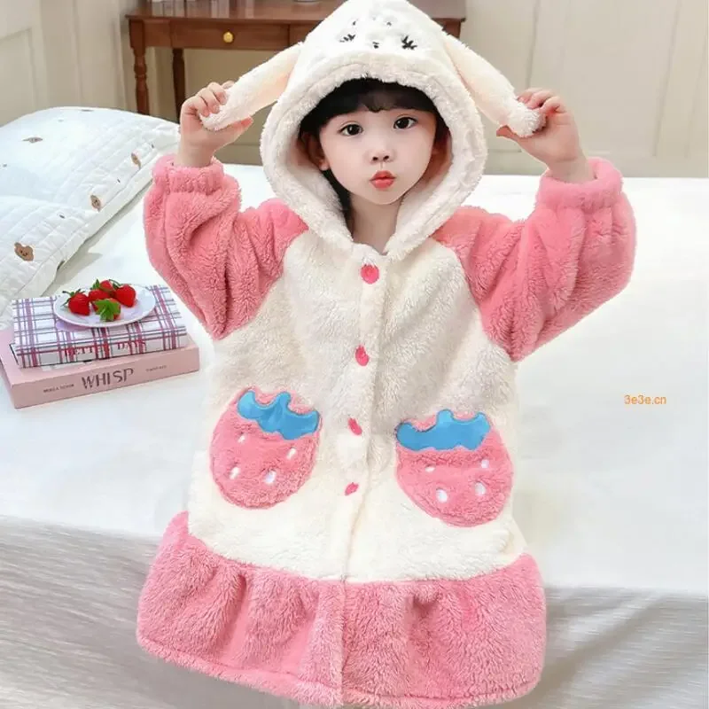 حار Kawaii فتاة الأزياء منامة طالب الشتاء رشاقته عارضة الكرتون الفانيلا مقنعين طويلة الأكمام البشكير ملابس الأطفال