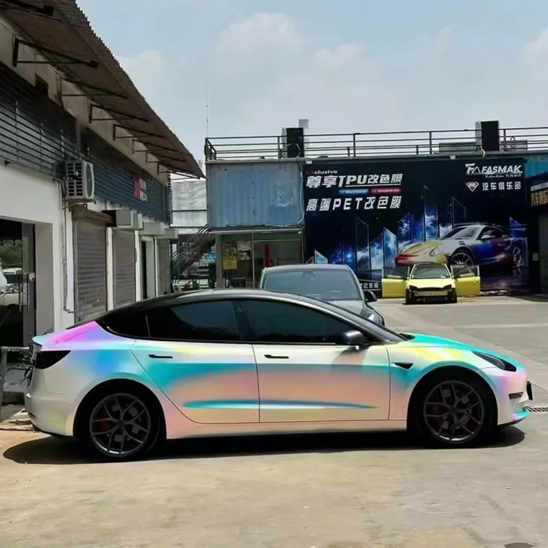 PET Iridescent Chrome Matte Rainbow White Vinyl Wrap Roll Self Adhesive Sticker Decal Air Release Motorcycle Car Wrapping Film view 2