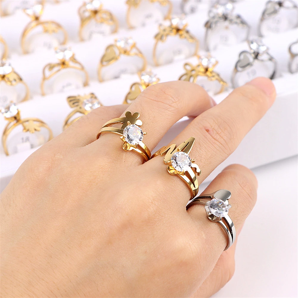 10/20/50Pcs/Lot Fashion Classic Zircon Hollow Stainless Steel Ring Women Mixed Style Wedding Engagement Jewelry Party Gifts