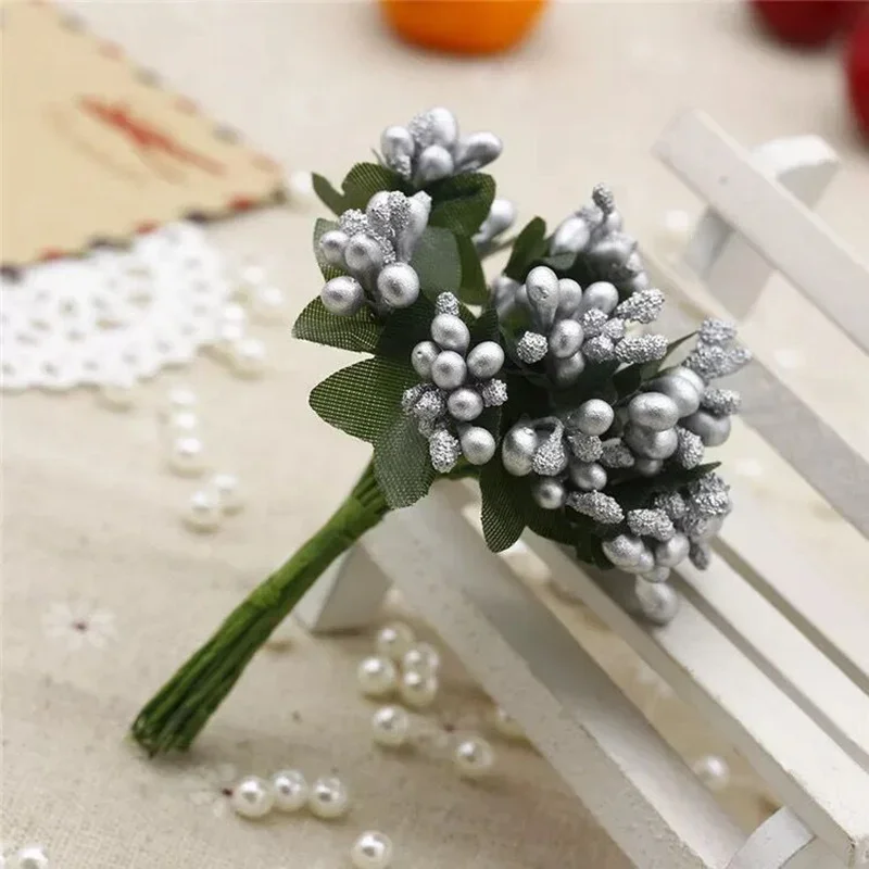 12Pcs Künstliche Blumen Mini Berry Knospe Blume Bouquet mit Blätter Knospe Weihnachten Obst Berry Blume für Party Hochzeit DIY decor