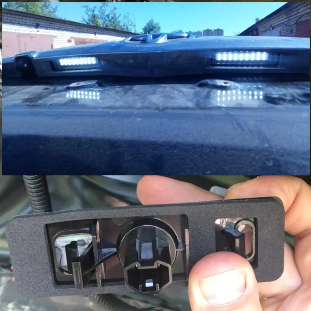 For Toyota Camry/AURION 07 Black 1.68W 0.14A 12V 6500K  License Plate Light view 5