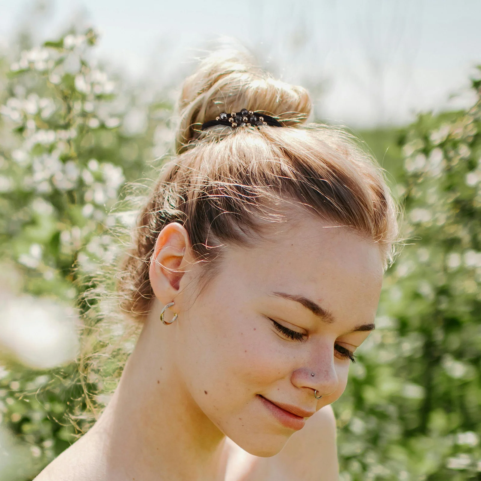 

5Pcs Black Hair Elastics Beaded Triple Layer Rhinestone Elastic Ponytail Accessories for Women Girls Bead Hair Bands