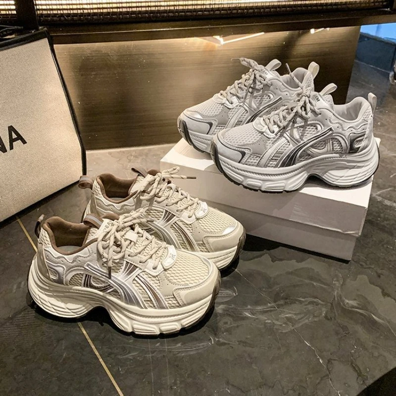 

Women's Platform Sneakers 2025 Autumn New Height Increase Comfort Non Slip Casual Shoes Outdoor Fashion Lace Up Vulcanized Shoes