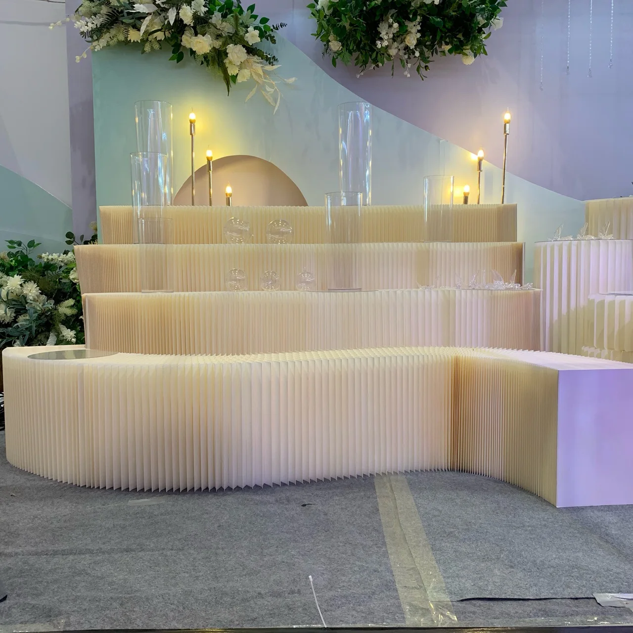 2-6 Stück faltbare Papierständer für Dessert- und Süßigkeitentische, Hochzeitsbühnen-Hintergrundstützen, elegante Präsentations-Geschenkdisplays – Detail 3