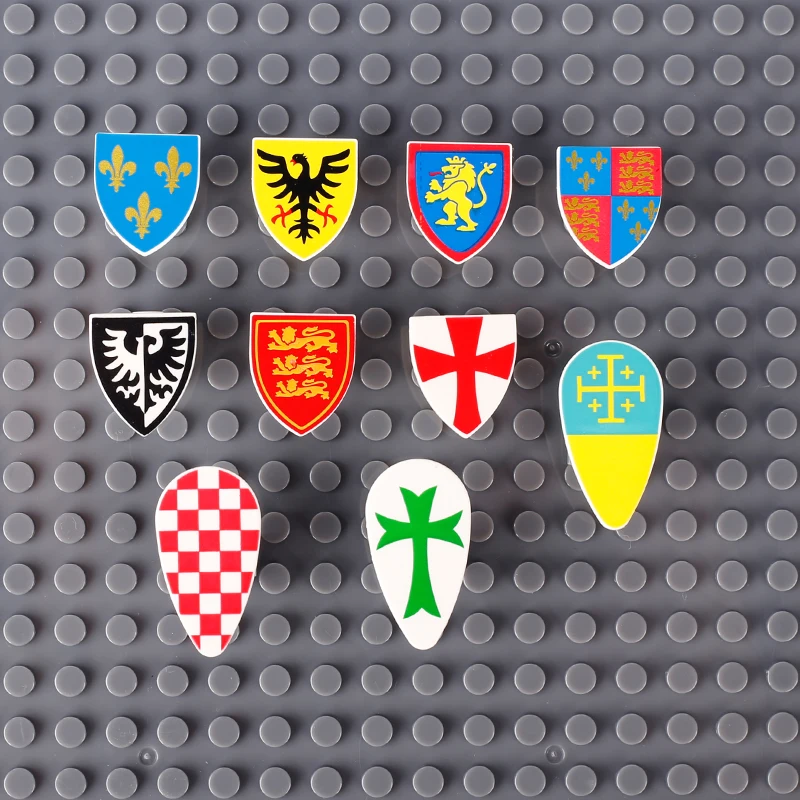 WW2 Military Weapon Printed Shield Series Building Blocks Army Soldier Knight Lion Black Eagle Bat Fiery Dragon Bricks Toy Gifts