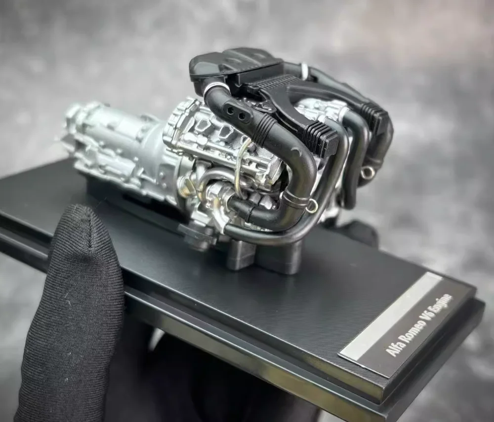1:18 Engine finished model collection ornament model gift
