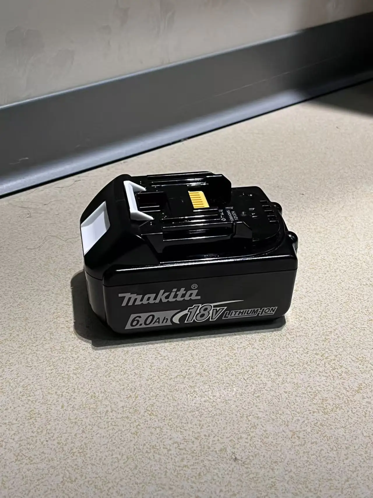 

Makita original rechargeable lithium battery, BL1840BL1830B BL1830B BL1830B BL1830B Makita 9Ah, 6Ah, 18V power tool battery