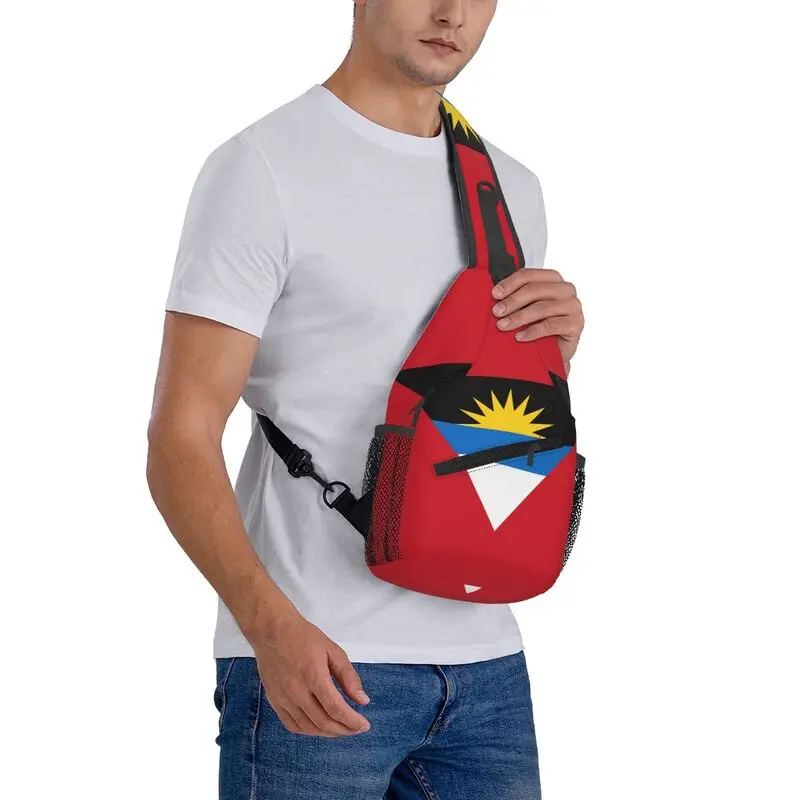 Bolso de hombro personalizado con bandera de Antigua y Barbuda para hombre, mochila cruzada en el pecho, mochila de Camping para ciclismo, mochila de día