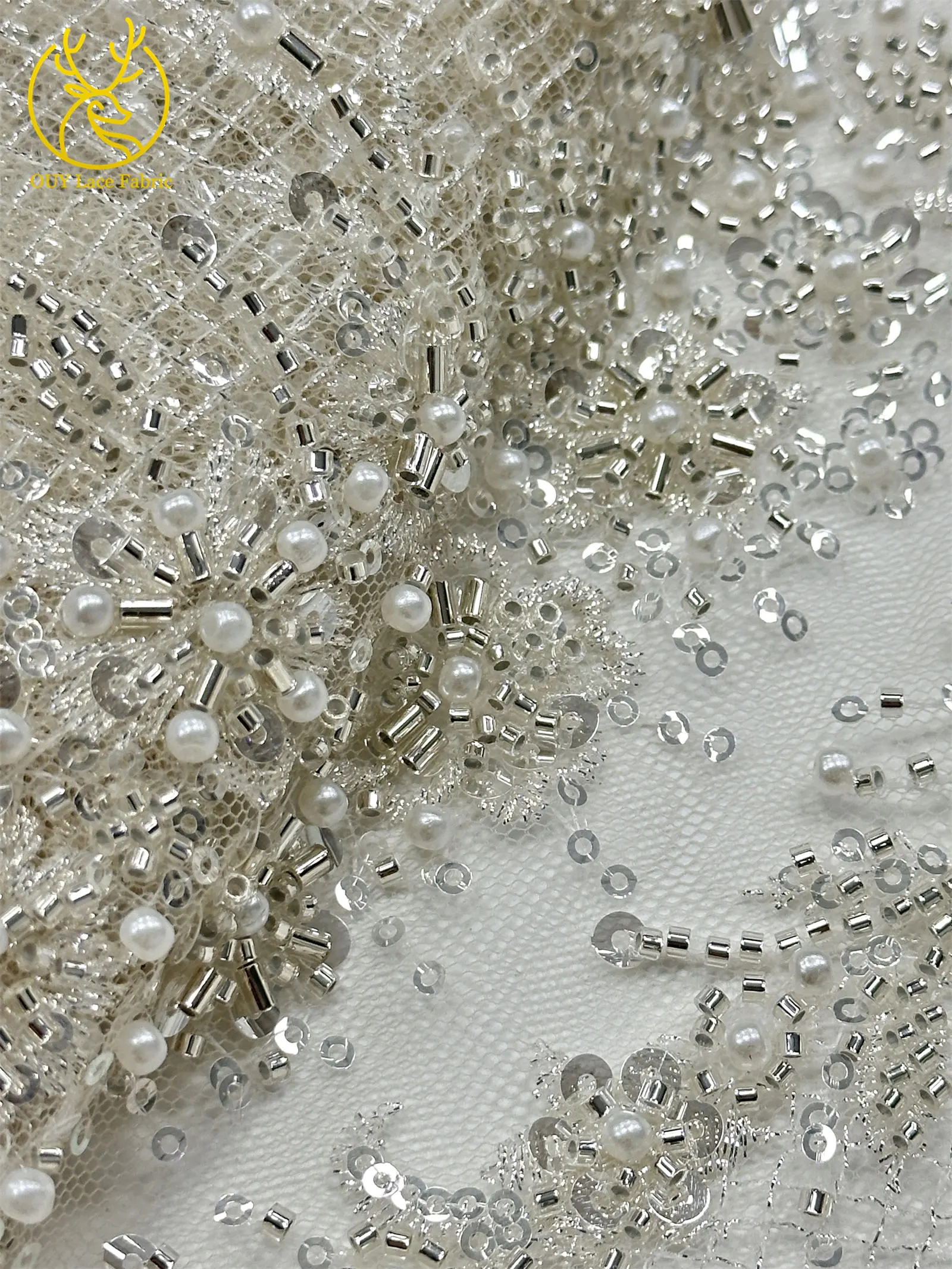 Modischer nigerianischer Brautkleidstoff mit Perlen und Spitze, 2026 neues Design, französische Netzspitze, afrikanischer Pailletten-Spitzenstoff für Hochzeitskleider zum Nähen – Detail 17