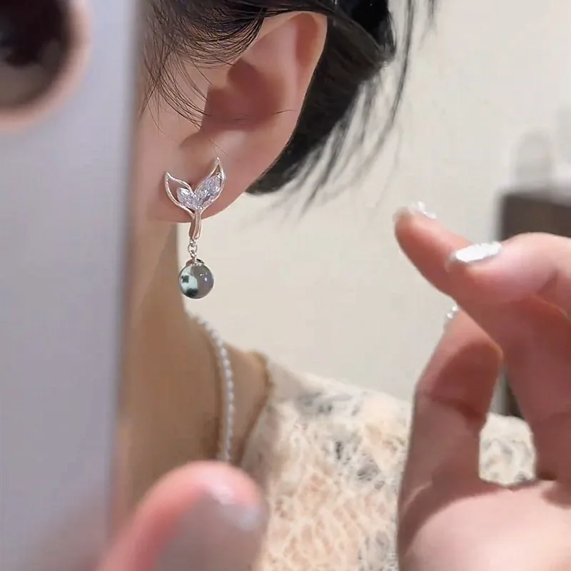 

Summer Day Vacation Style Crystal Fish Tail Blue Tears Pendant Stud Earrings for Women Fashion Accessory Jewelry Birthday Gift