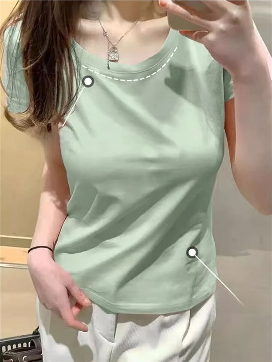 

Mint Green Short Sleeve Base Shirt Women's Fashion Spring 2026 Slim Fit Short Length U-Neckline Casual Style Inner Wear Top