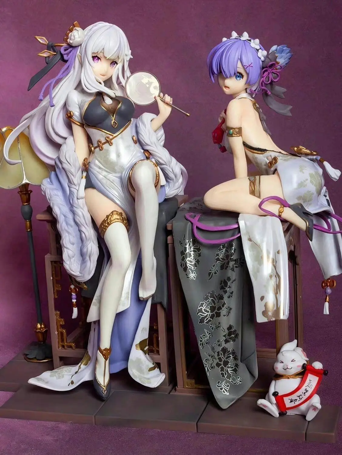 

Новая фигурка Эмилии и Рем в стиле чонсам из аниме «Re:Zero. Жизнь с нуля в другом мире» – коллекционная настольная декорация, подарок