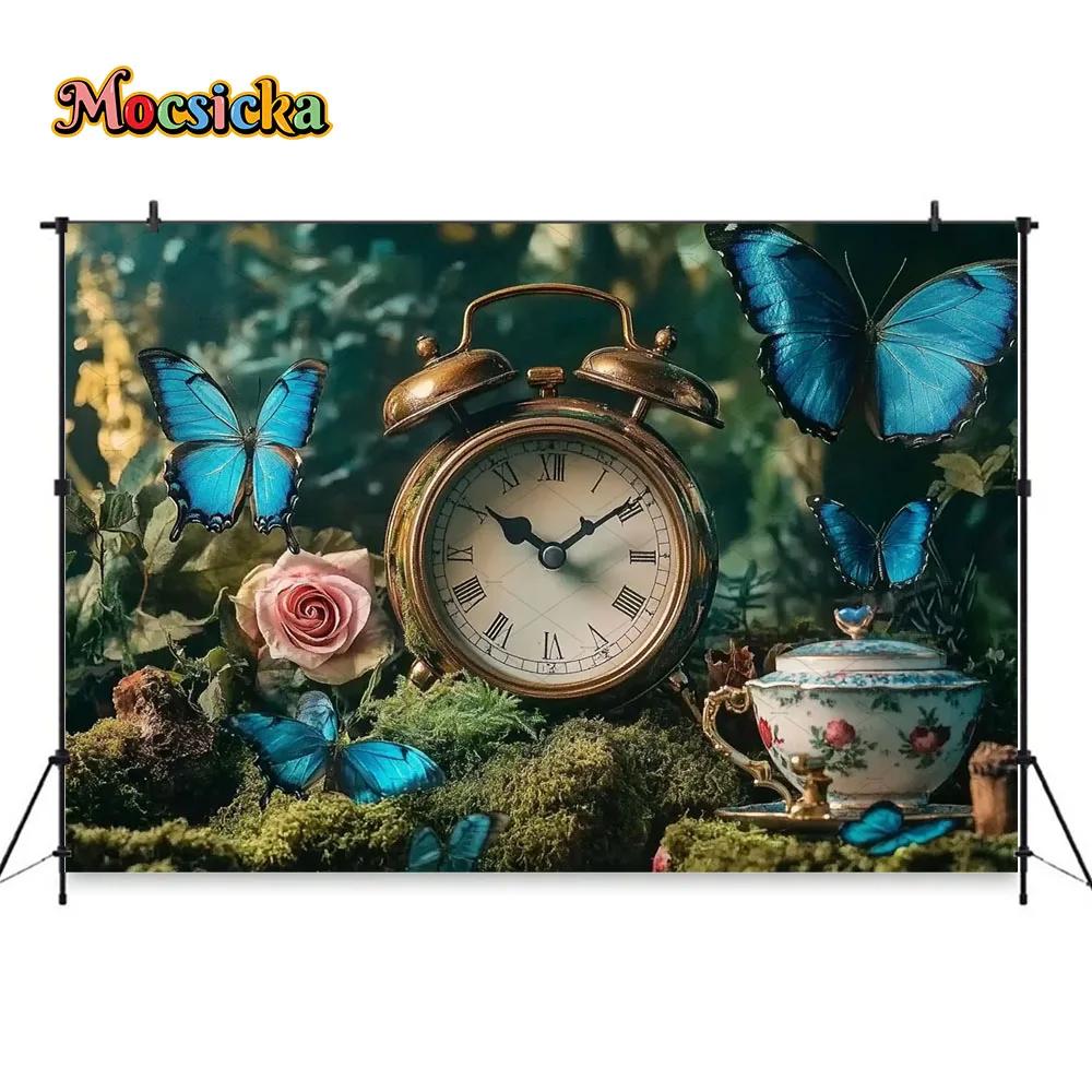 สีเขียว Wonderland พื้นหลังการถ่ายภาพนาฬิกาผีเสื้อสีฟ้าป่าฉากหลังตกแต่งเด็กทารกเค้กวันเกิด Smash Photozone Studio