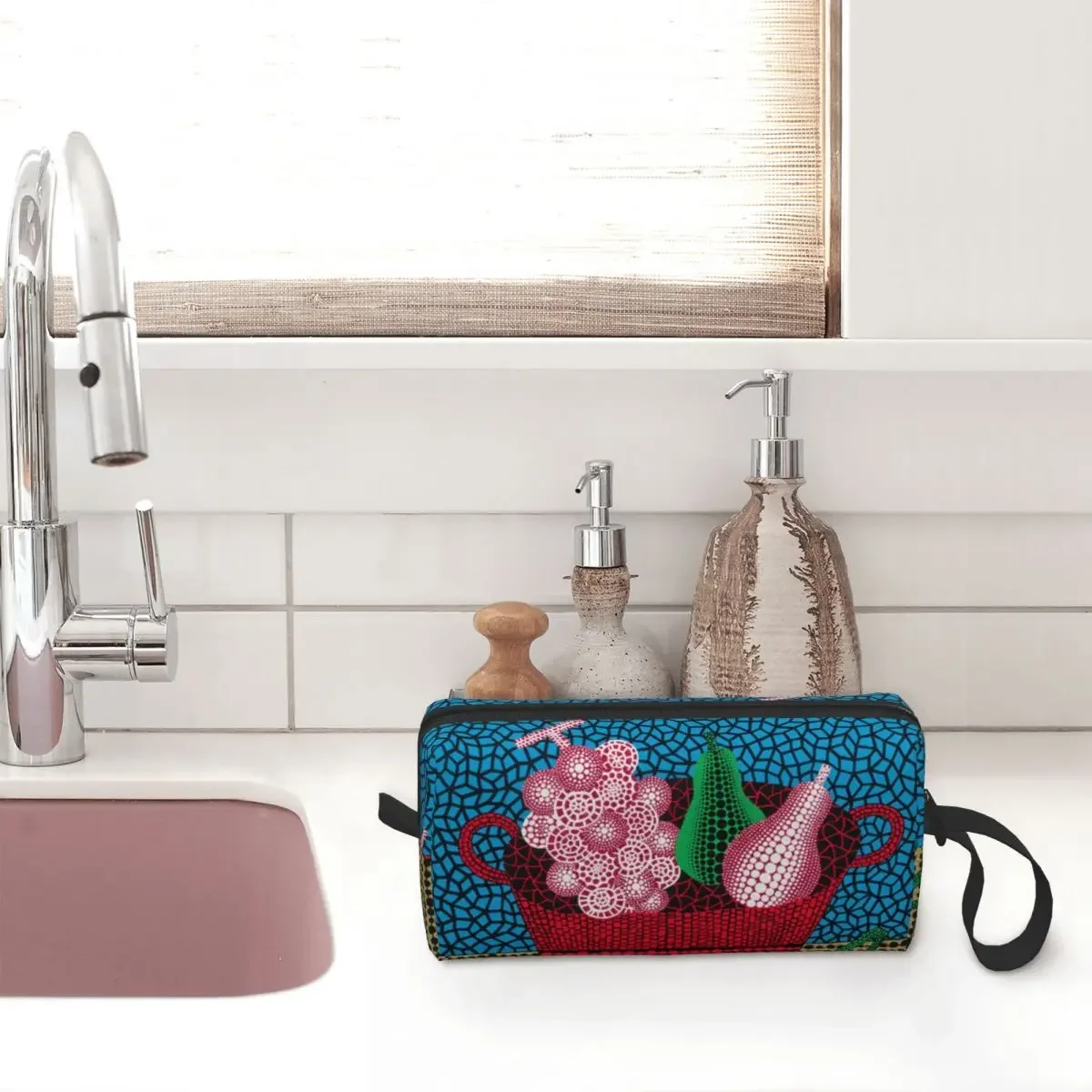 Custom Yayoi Kusama Abstract Art Fruits Travel Cosmetic Bag for Women Makeup Toiletry Organizer Lady Beauty Storage Dopp Kit