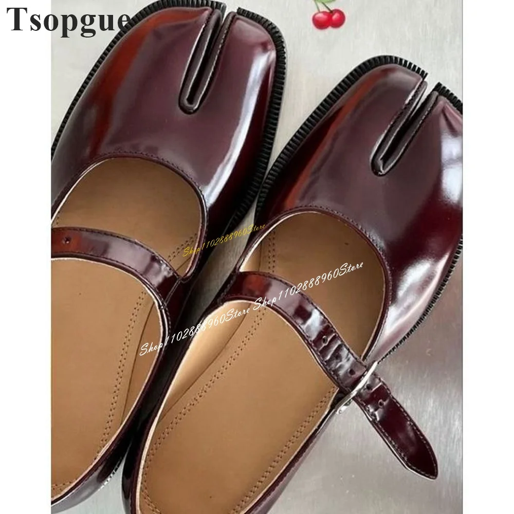 Stylish Burgundy Patent Leather Tabi Pumps Flat With Shoes For Women Buckle Strap Split Toe 2024 Fashion Zapatos Para Mujere