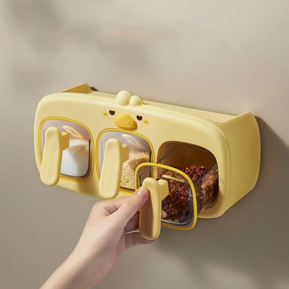 

Wall-Mounted Spice Storage Rack with Spoon 3 Grids Kitchen Storage Organizer Transparent No Punching Spice Storage Container