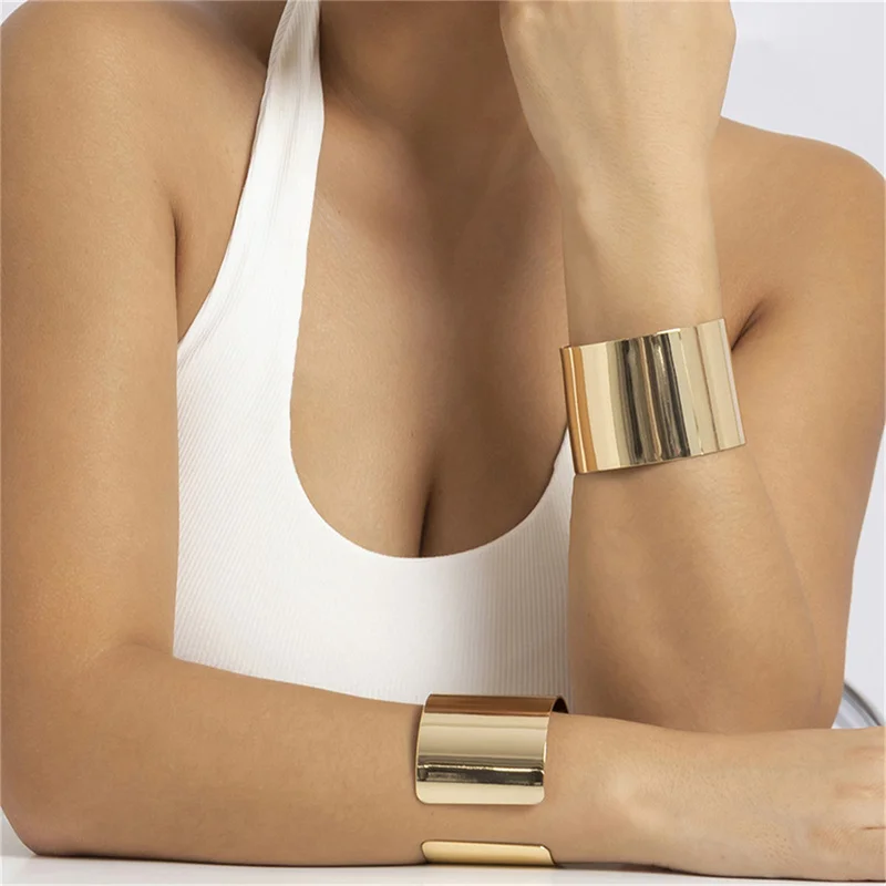 Metallic Temperament Bracelet With Smooth and Bright Cuff Party Trendy Jewelry