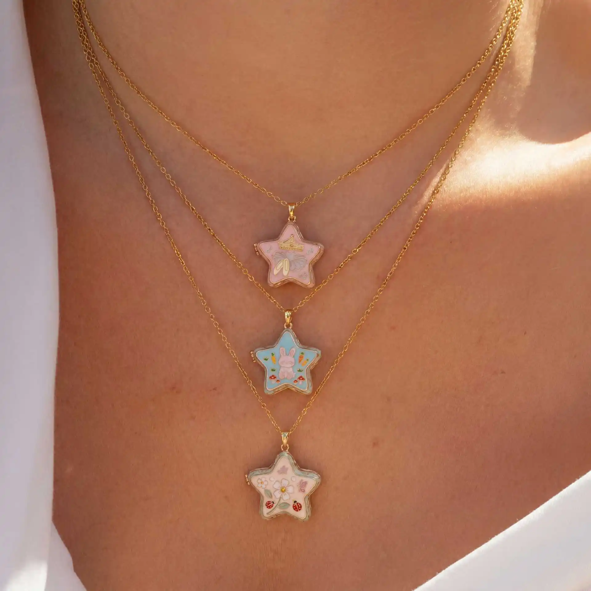 Funny Star Opening Closing Phase Box Jewelry Pendant Necklace For Women's Pentagram Heart Cute Interesting Design Gift Necklace