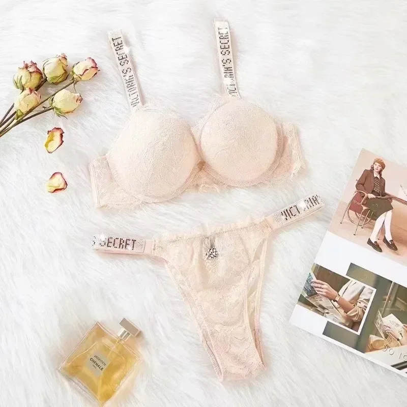 Conjunto de lencería clásica para mujer, conjunto de sujetador y bragas Sexy con adorno de encaje, transpirable, acolchado, suave, Victoria's Secret, novedad de 2024