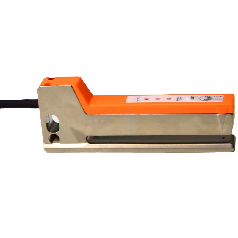 

Photoelectric label sensor FGU-03N-X non-transparent label detection JGS63B/6D.3-S8