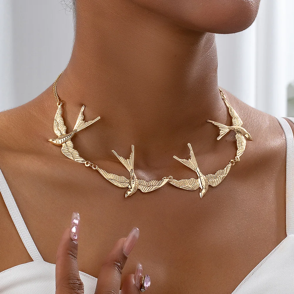 Little Swallow Connected Necklace Pendant Chain Women Girls Gifts Fashion Jewelry Hot Sale Party Gift 2025 New Style