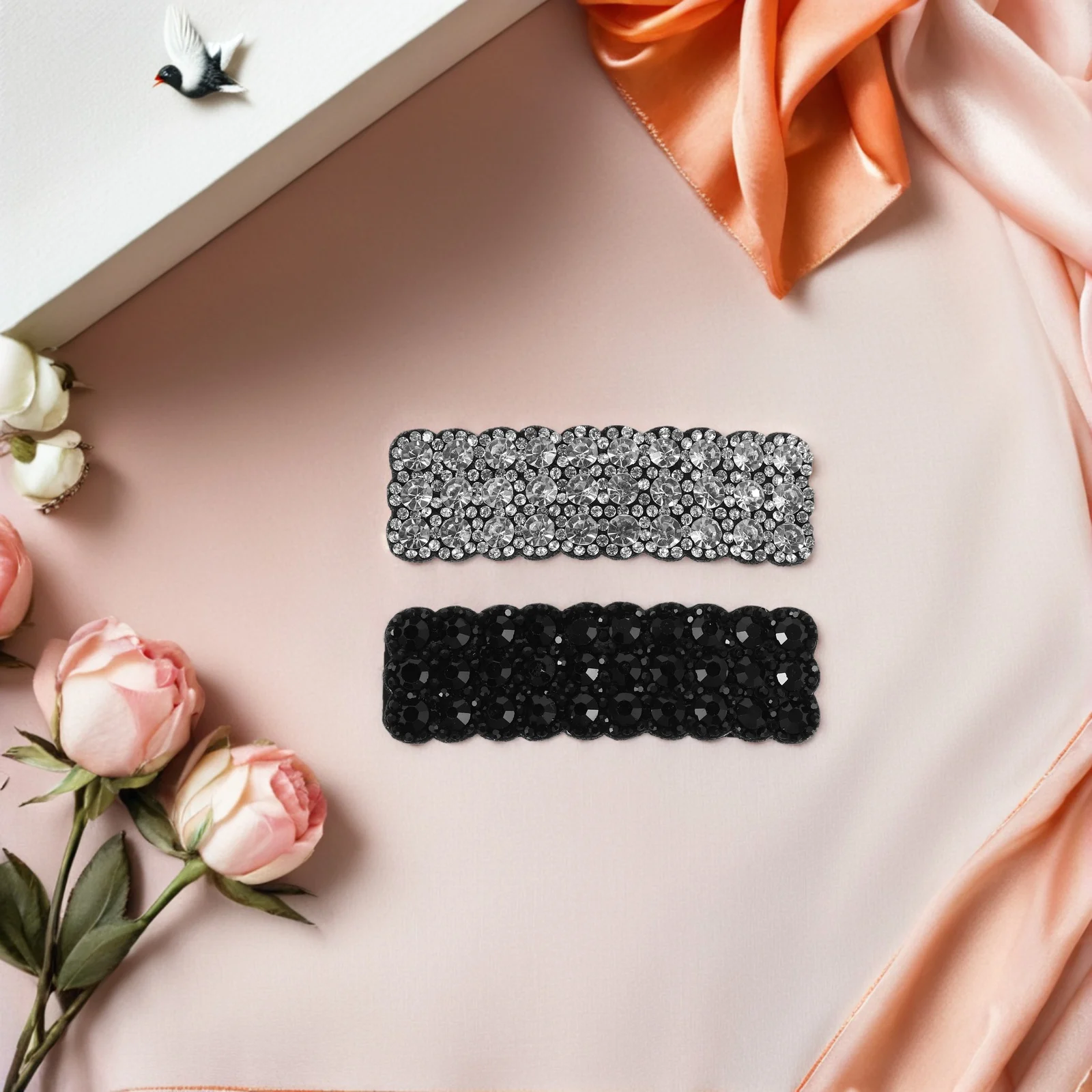 

2Pairs Wedding Rhinestone Crystal Hair Clips Side Bangs Claw Barrettes Sparkly Snap Clips Hair Styling Crystal Claw Clip