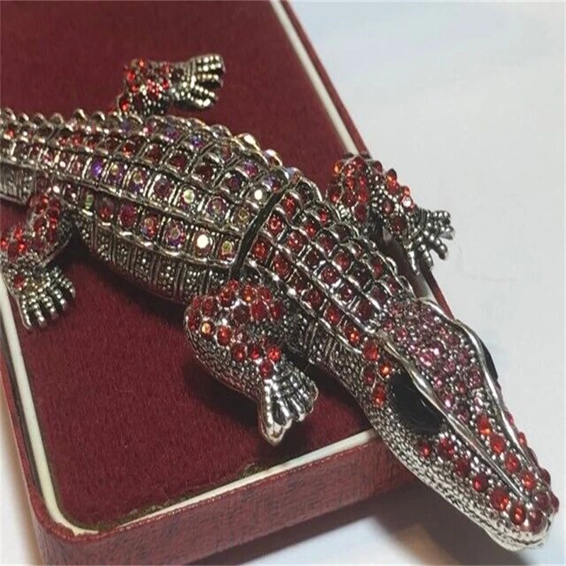 Vintage Art Deco Style Red Crystal Large Crocodile Brooch / Pendant Jewellery