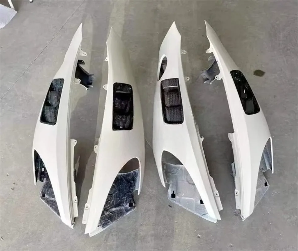 Lightweight GT4RS Style Dry Carbon Fiber Fenders for  718 Boxster Cayman Car Fenders