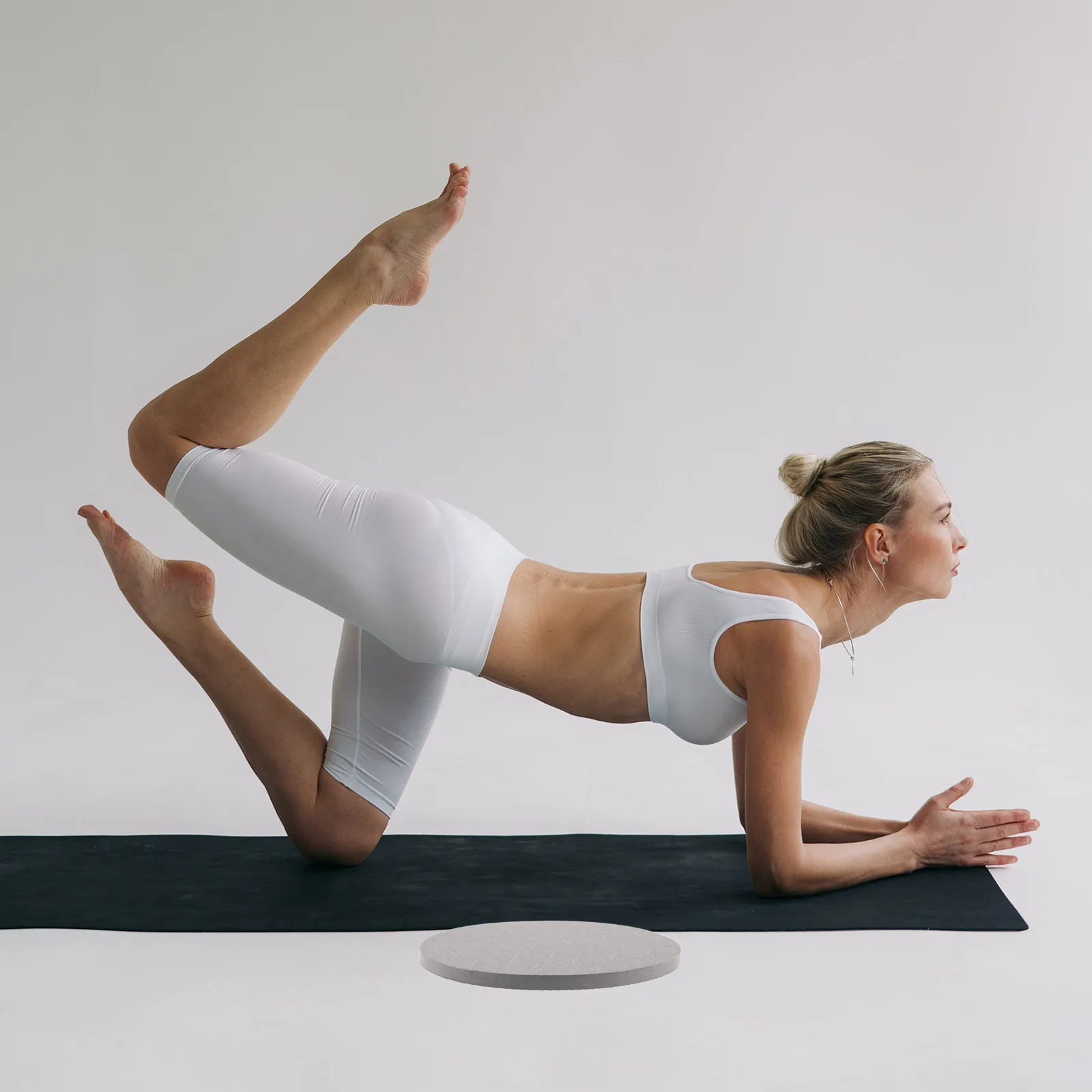 

2Pcs Portable Yoga Cushion Pad Reusable Tpe Material Anti-Skid Exercise Mat for Pilates Kneeling Elbow Protection