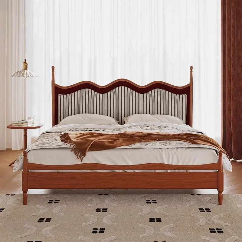 French Solid Wood Soft Bag Bed Retro Cream Style 1.8m Designer Double Bed Bedroom Furniture Medium Antique Wedding Bed