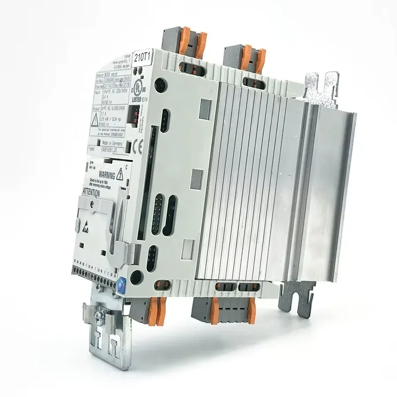 Lenze Evs9325es E82ev113 Emf2177ib I700 I550 8400 8200 Vector Frequency Inverter Servo Driver Drive Lenze
