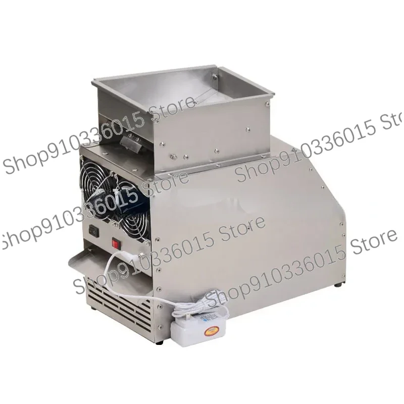 Electric Grain Thrower Screening Machine Grain Seed Select Cleaning Machine Remove Impurities Dust Shell Machine for Birds