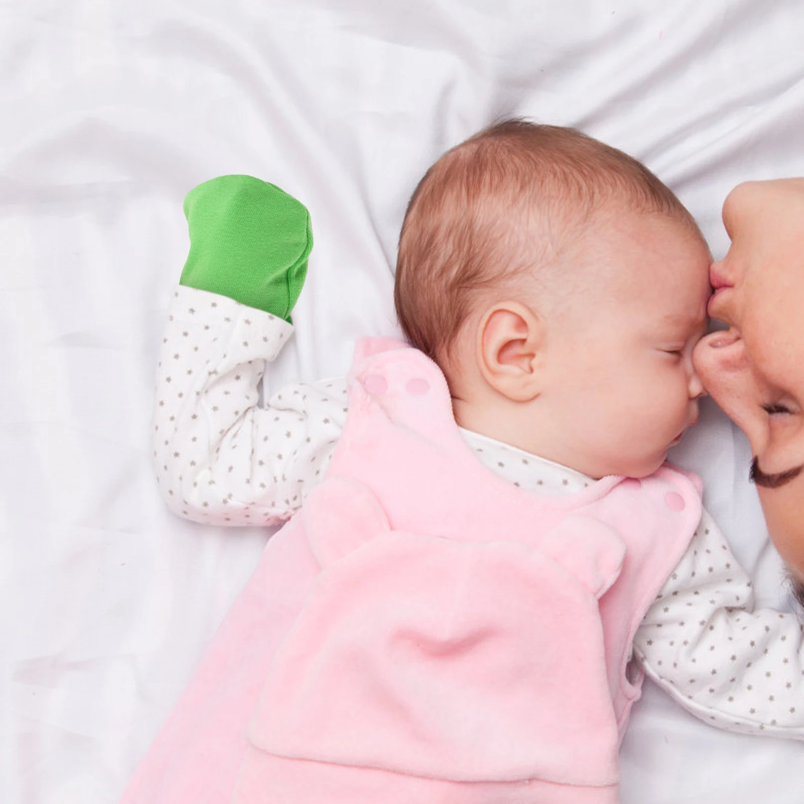 

4Pairs Newborn Baby Gloves Anti-Grasping Cotton Warm Winter Protection Anti Scratching One Size Stretchy Newborn Gloves