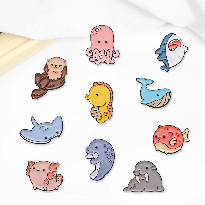 Creative Trendy Cartoon Marine Animal Shark Oil Drop Lapel Brooch Badge Pin Denim Bag Gift Men Women Fashion Jewelry Accessories