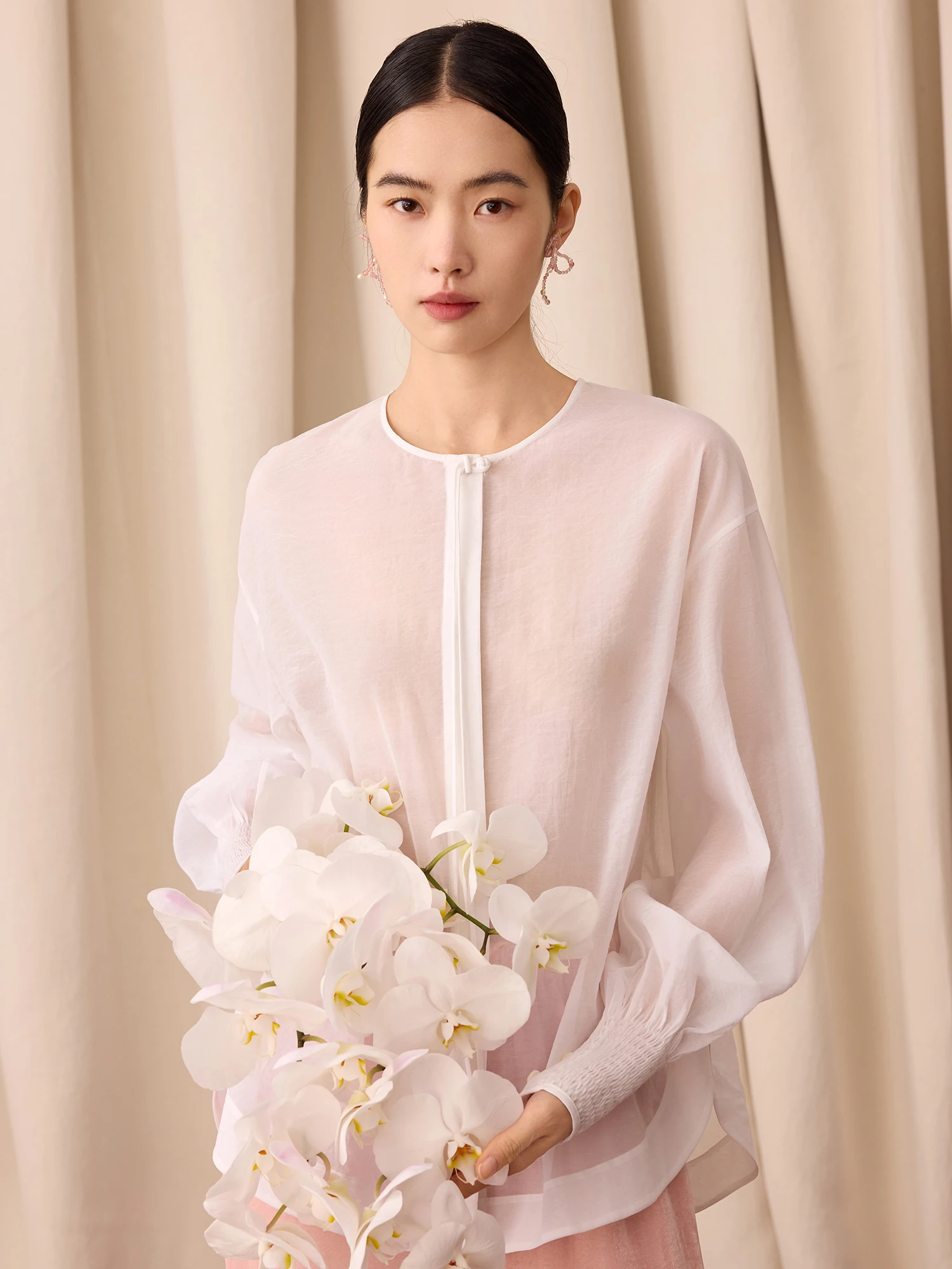 

Новогоднее издание, текстурированная женская одежда, традиционный китайский дизайн на пуговицах, смесь хлопка, длинный свек, свободный крой, дышащий