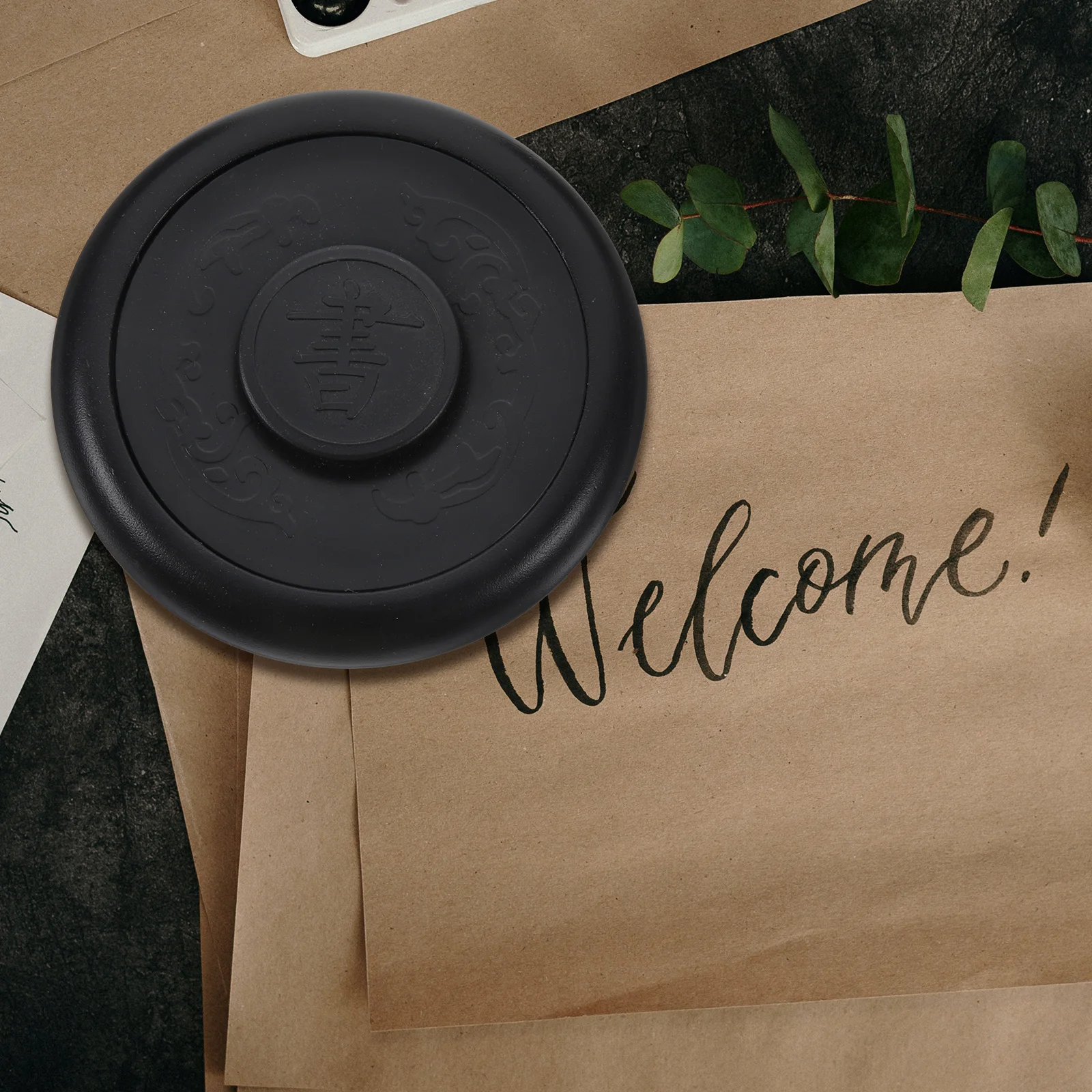 

Plastic Preserve Calligraphy Inkslab Grinding Ink Slab Covered Ink Holder for Chinese Painting Drawing Writing