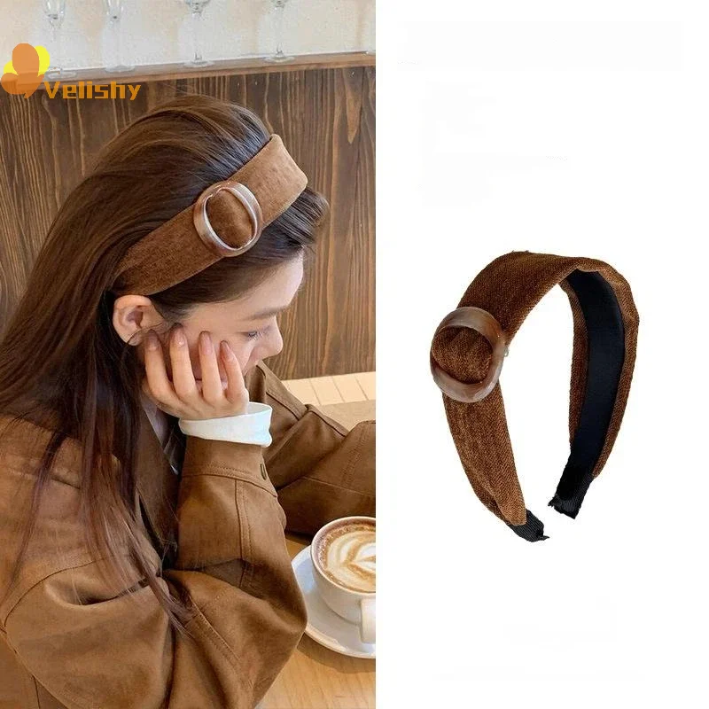 

Fashionable Velvet Wide Edge Hairband With Tortoise Shell Color Round Ring Hairband For Women Vintage Style Headwear Accessory