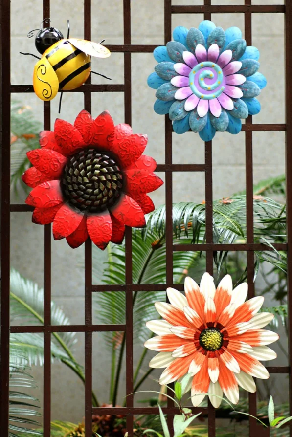 Outdoor Wrought Iron Wall Hanging Flowers Butterfly Ornament Kindergarten Balcony Accessories Crafts Garden Courtyard Decoration